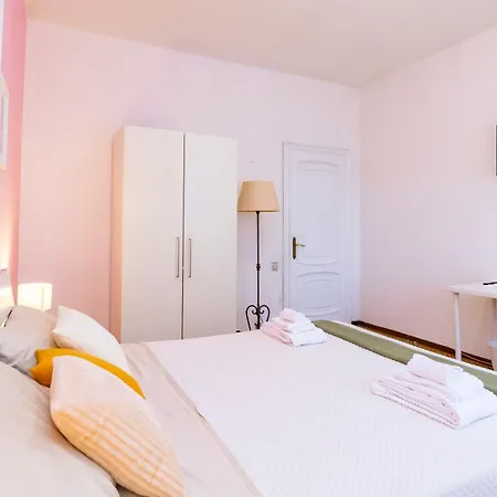 بيت ضيافة Casa A Colori *