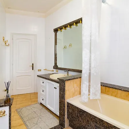 Gasthof Casa A Colori Ancona